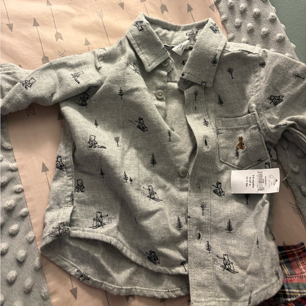 GAP Grey Button-Down Shirt with Navy Ski Bear Print